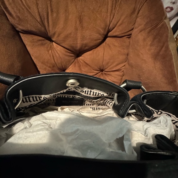 COPY - Juicy Couture RETRO VIBE SATCHEL - Picture 7 of 7